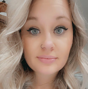 Meet your Posher, Bri